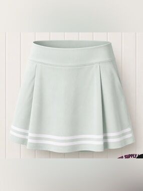 CALIA Women's TrueLight 15" Pleated Golf Skort in Mint Green. Sz 12. NWT